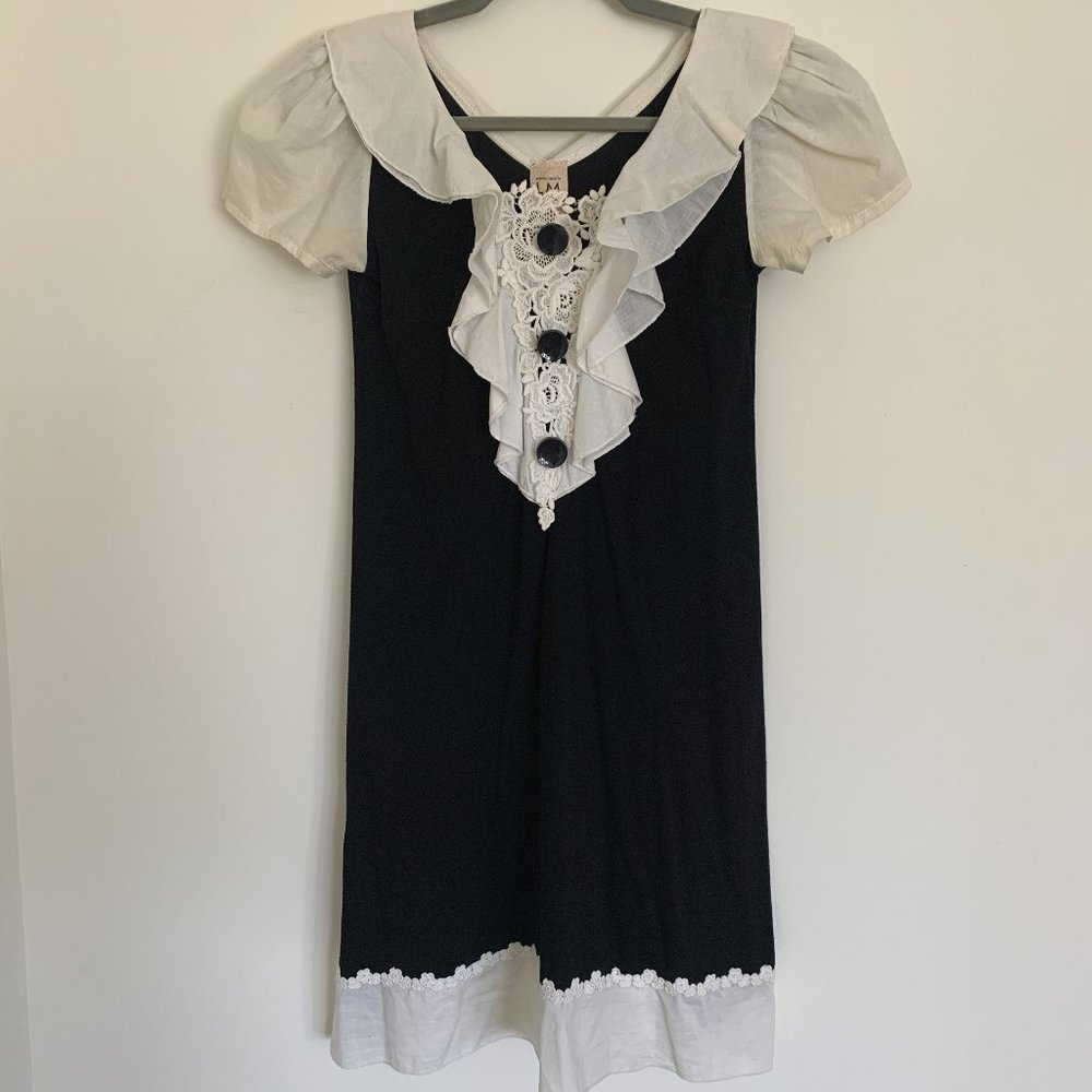 LM Lulu Paris Black and White Lace Dress Size M